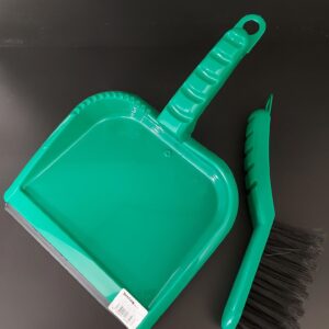Smetáček a lopatka s gumou